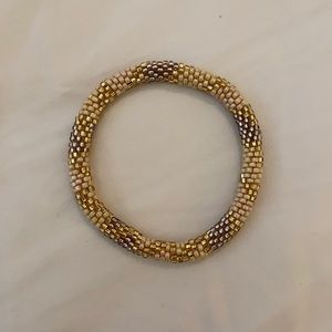 Beaded Bracelet 🥥